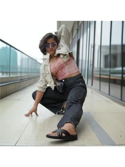 SOLETHREADS - Comfy Black Solid Women Slides