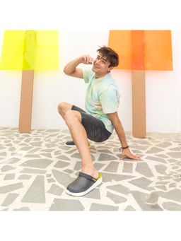 SOLETHREADS - Dough Grey Solid Men Clogs