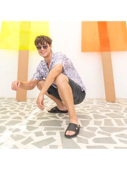 SOLETHREADS - Macaron Solid Black Men Sliders