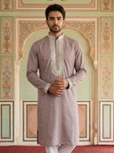 Pink color option, Currently selected