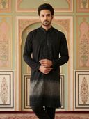 Black color option, Currently selected