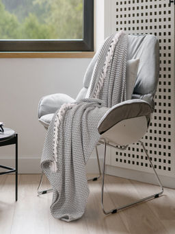 Sashaa World - Chevron Delight Grey Versatile Cotton Throw