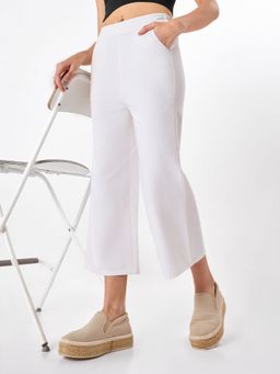 Zumee - White Tailored Wide-Leg Cropped Pants with High Waist and Slip Pockets