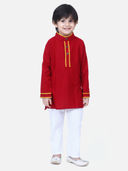 Maroon color option, Currently selected