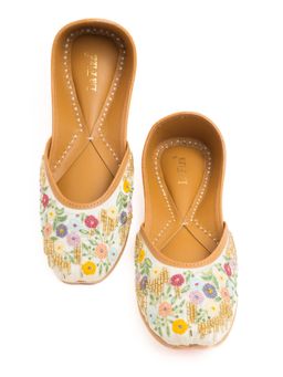 La Fiza - Hasrat Juttis