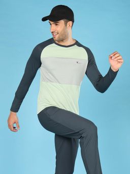 Technosport - Men Colorblock Slim Fit Round Neck Sports T-Shirt With Technocool