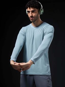 Technosport - Men Solid Slim Fit V Neck Sports T-Shirt With Technocool