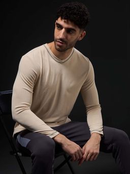 Technosport - Men Solid Slim Fit V Neck Sports T-Shirt With Technocool