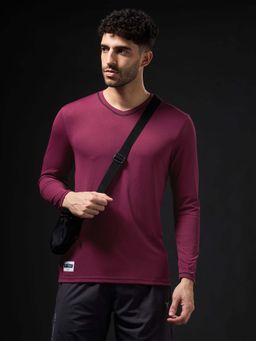 Technosport - Men Solid Slim Fit V Neck Sports T-Shirt With Technocool