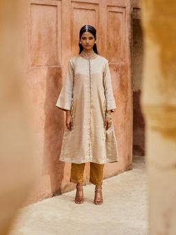 PINK CITY BY SARIKA - Beige Sona Chandi Kurta with Pant (Set of 2)
