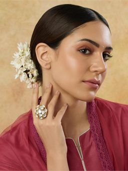 Indinoor - Women Kundan Rani Statement Ring