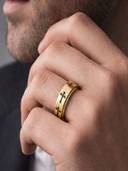 Gold color option, Currently selected