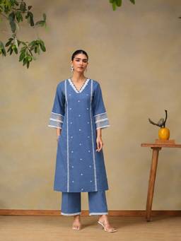 Bani Women - Women Blue Embroidered Kurta With Pant