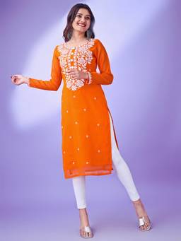 HESVI - Georgette White Lakhnavi Chikankari Kurta With Intricate Embroidery Work