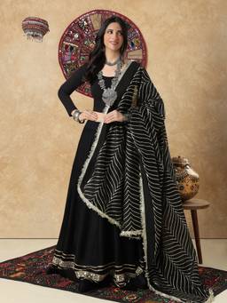 SALWAR STUDIO - Black Silk Blend Garba Navratri Festive Dupatta With Lace Detailing