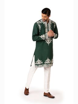 kshitij choudhary - Taabeer Green Embroidered Kurta & Pant