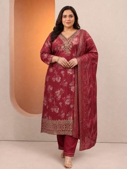 Extra love by Libas - Red Floral Printed Straight Kurta Pant & Dupatta