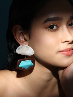 Sohi - Women's The Tanah Statement Drop Earrings - Ivory White and Turquoise