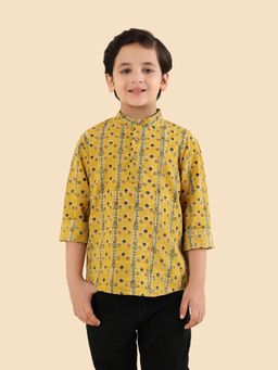 Fabindia - Yellow Cotton Regular Kurta