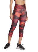 Maroon color option, Currently selected