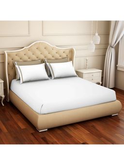 SPACES - Hygro Cotton King Size Solid Bedsheet Soft 350 Gsm With 4 Pillow Covers (White)