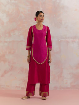 The Indian Cause - Red & Pink Rooh-E-Dari Kurta
