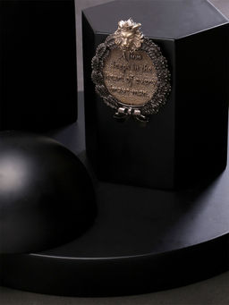 Cosa Nostraa - The Brave Brooch