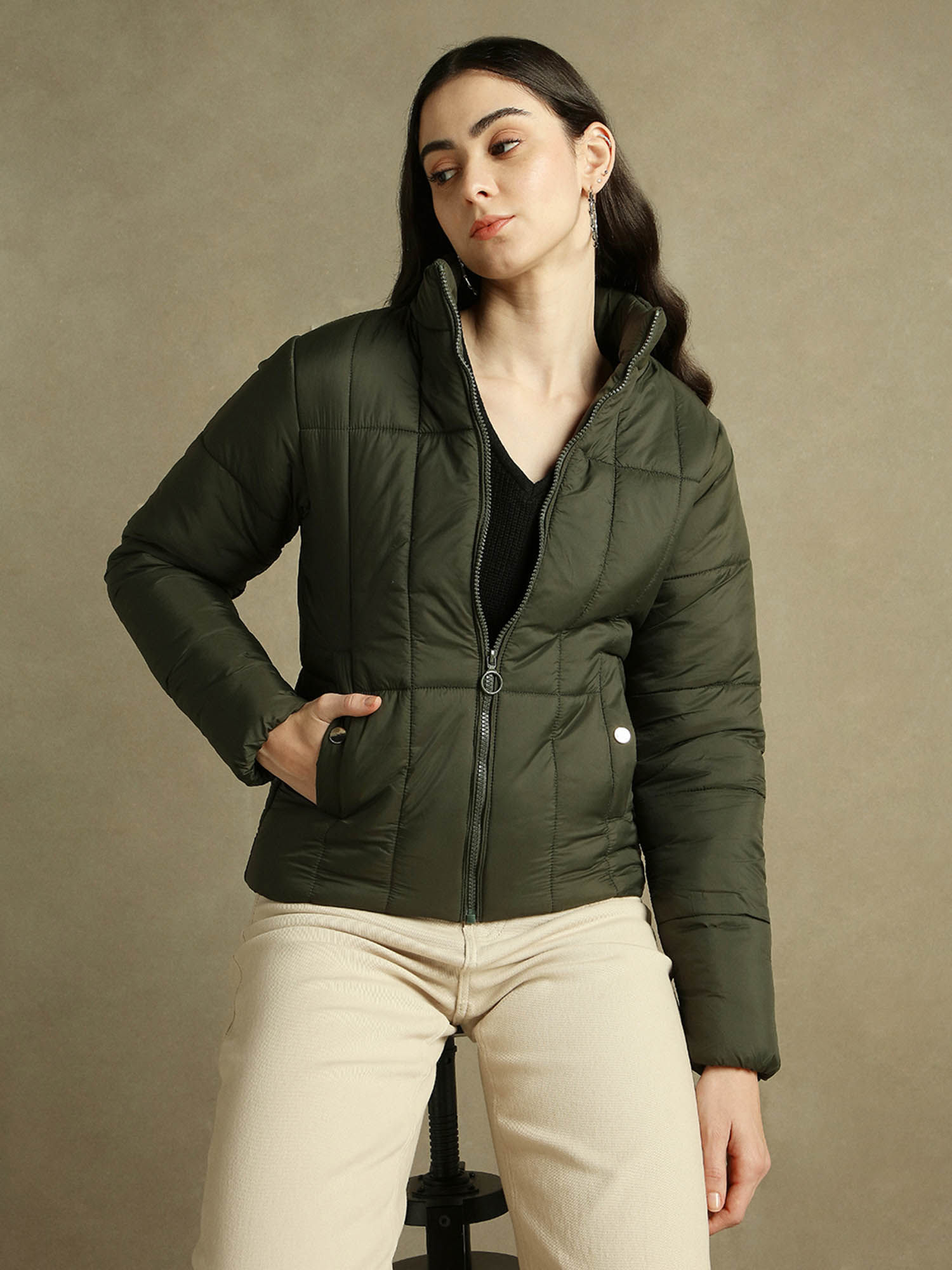 dl woman Woman Olive Solid High Neck Full Sleeves Puffer Jacket-picture-38