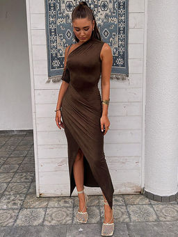 Outzidr - Brown Solid Bodycon Fit Dress
