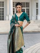 Teal color option, Currently selected