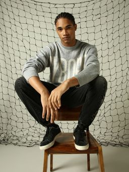 Hubberholme - Men Regular Knitted Oversized Fit Acrylic Round Neck Long Sleeve Sweaters