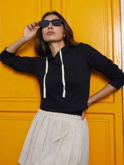 Campus Sutra - Womens Midnight Black Solid Cropped Hoodie