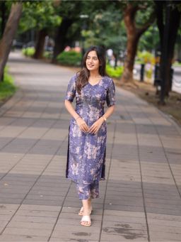 Gahan - Womens Viscose Rayon Straight Printed Kurta with Pant