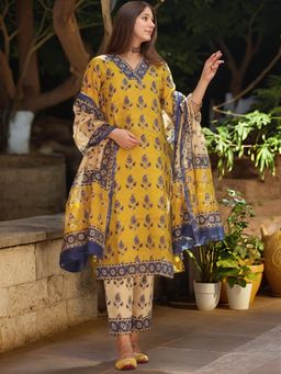Gahan - Womens Viscose Rayon Straight Printed Kurta with Pant & Dupatta