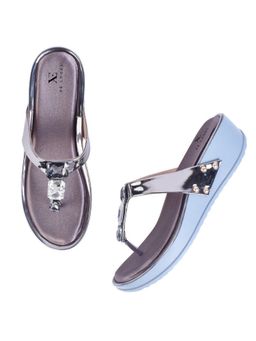 XE Looks - Comfortable Stone Embellished Stylish Platform Slippers
