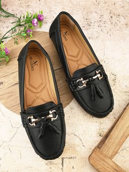 XE Looks - Comfortable, Stylish And Fancy Smart Chain Slip-On-Loafer