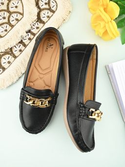 XE Looks - Comfortable ,Stylish And Fancy Chain Design Slip-On - Loafer