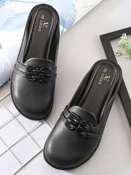 XE Looks - Slip-On With Cushioned Footbed Mules Loafer