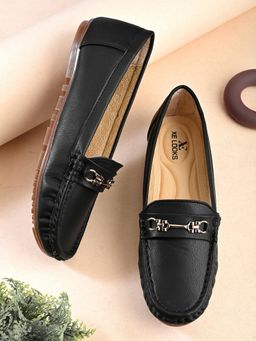 XE Looks - Classic Metal Detail with Soft Insole Loafers