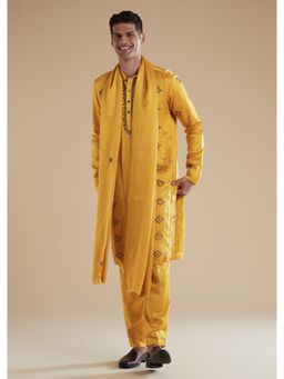 KALKI FASHION - Men Yellow Linen Mandarin Neck Kurta with Dupatta and Pant
