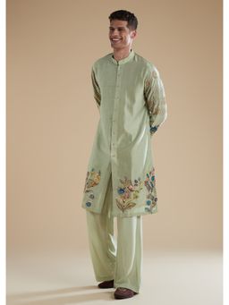 KALKI FASHION - Men Green Silk Blend Mandarin Neck Kurta with Pant