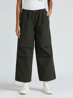 Pepe Jeans - Grey Dale Solid Parachute Pants With Knee Pleats