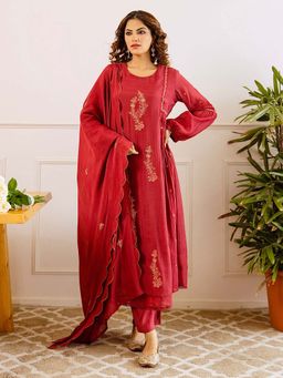 Label Madhuri Thakkar - Maroon Floral Hand Embroidered Kurta with Pant and Dupatta