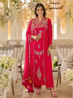 Label Madhuri Thakkar - Pink Floral Hand Embroidery Kurta with Pant and Dupatta