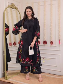 Label Madhuri Thakkar - Black Floral Embroidered Kurta with Palazzo and Dupatta