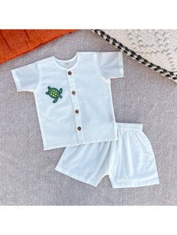 Bhaakur - White Organic Cotton Embroidered Jhabla With Shorts