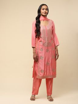 Aarke Ritu Kumar - Pink Jacquard Kurta with Pant & Dupatta (Set of 3)