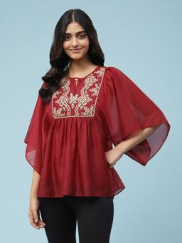 Aarke Ritu Kumar - Maroon Embroidered Gathered Top with Inner (Set of 2)