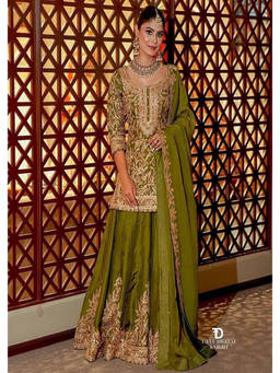 Mirraw - Olive Embroidered Silk Blend Regular Kurta with Palazzo and Dupatta
