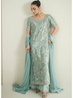 Mirraw - Green Embroidered Silk Blend Regular Kurta with Pant and Dupatta